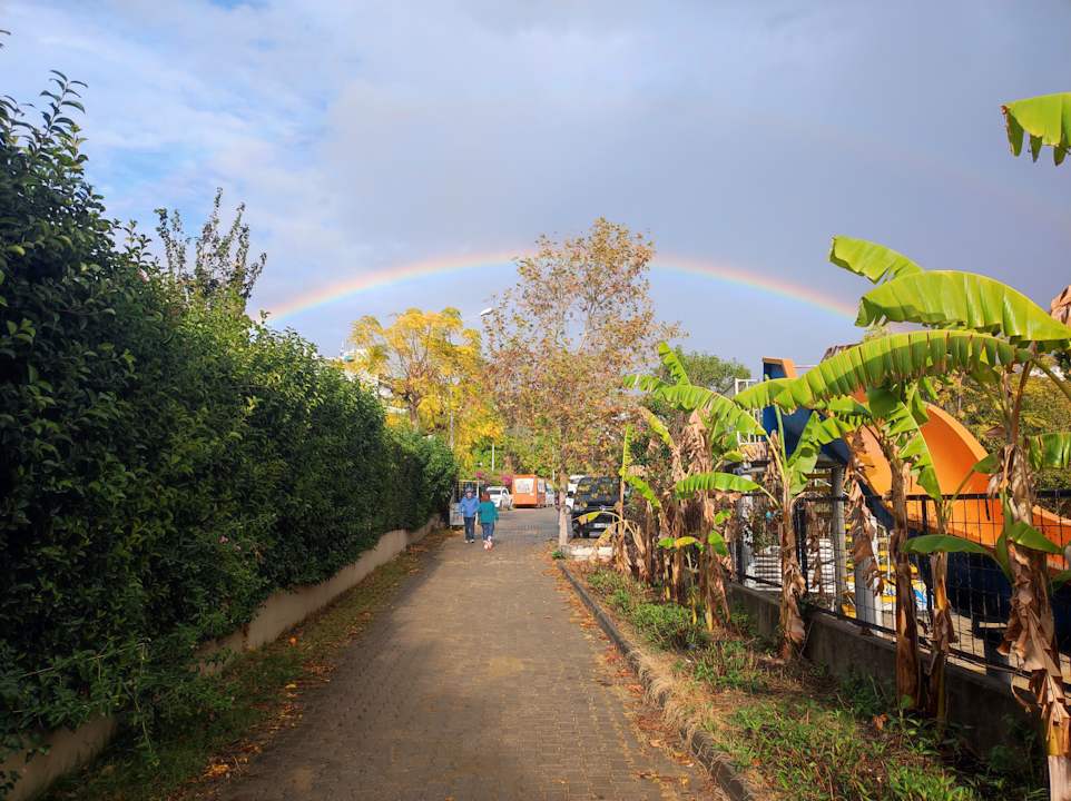 Gartenanlage Nerton Hotel - Erwachsenenhotel ab 16 Jahren