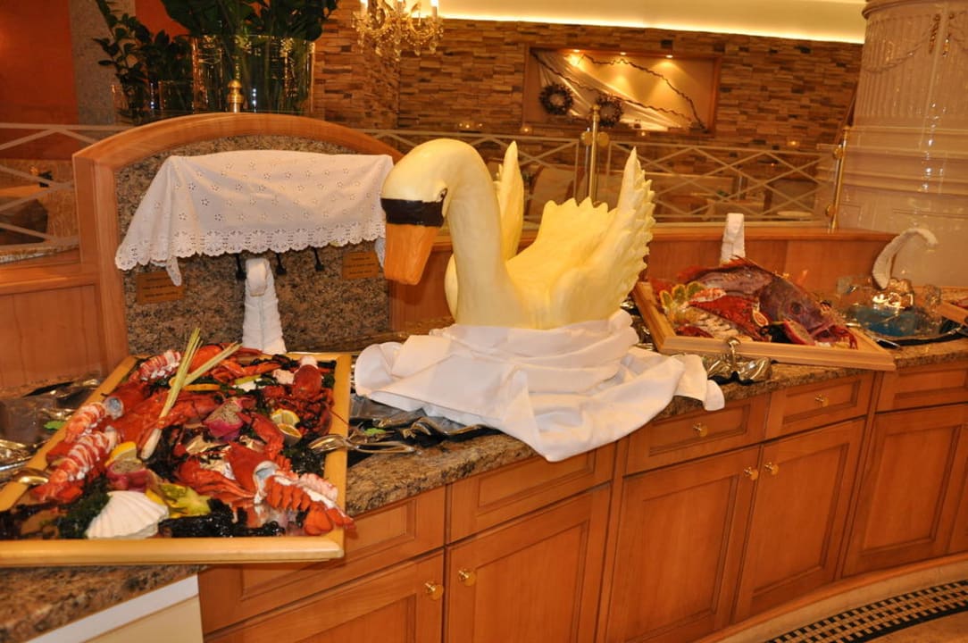 Mitternachtsbuffet Silvester 2010/11 Quellenhof Luxury Resort Passeier