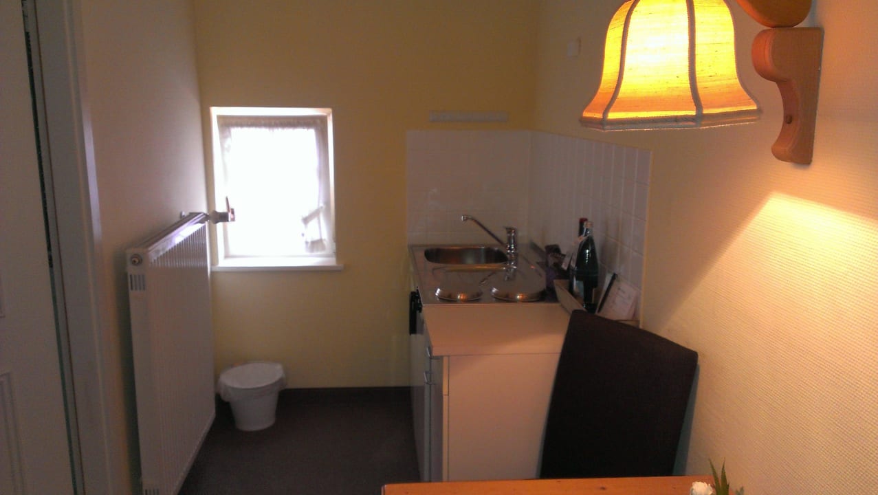 Küche Rebstöckel Gästehaus WeinHof & Vinothek