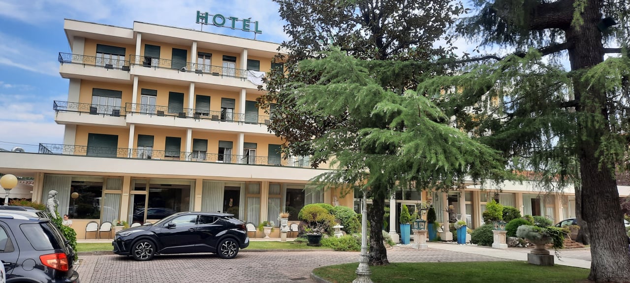 Außenansicht Hotel Olympia Terme