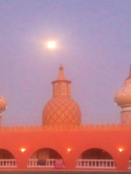 Am Abend Pickalbatros Alf Leila Wa Leila Resort - Neverland Hurghada