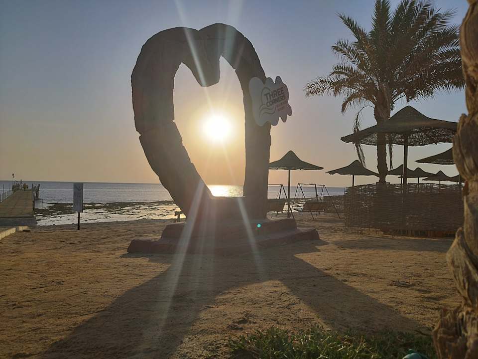 Strand Three Corners Sea Beach Resort