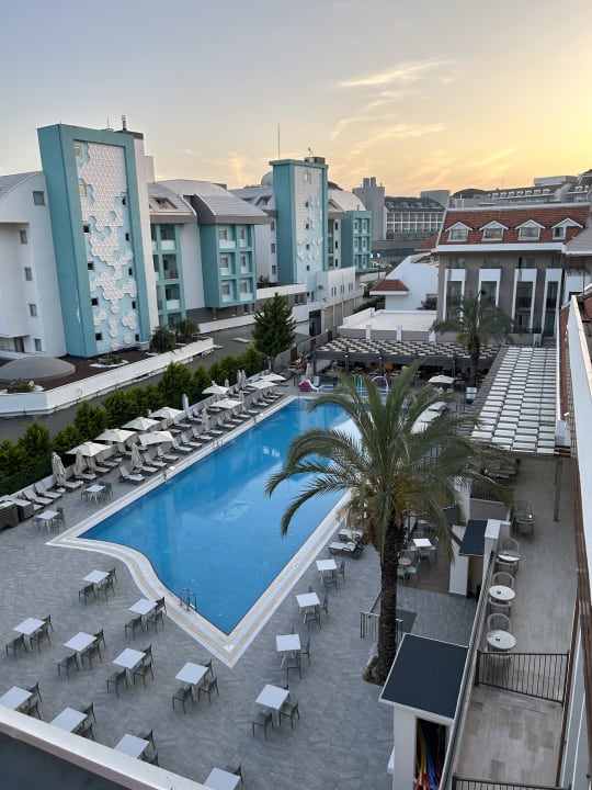 Ausblick Side Story Resort & Spa