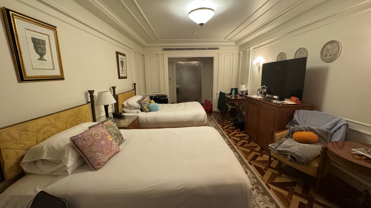 Zimmer Imperial Hotel Gold Coast