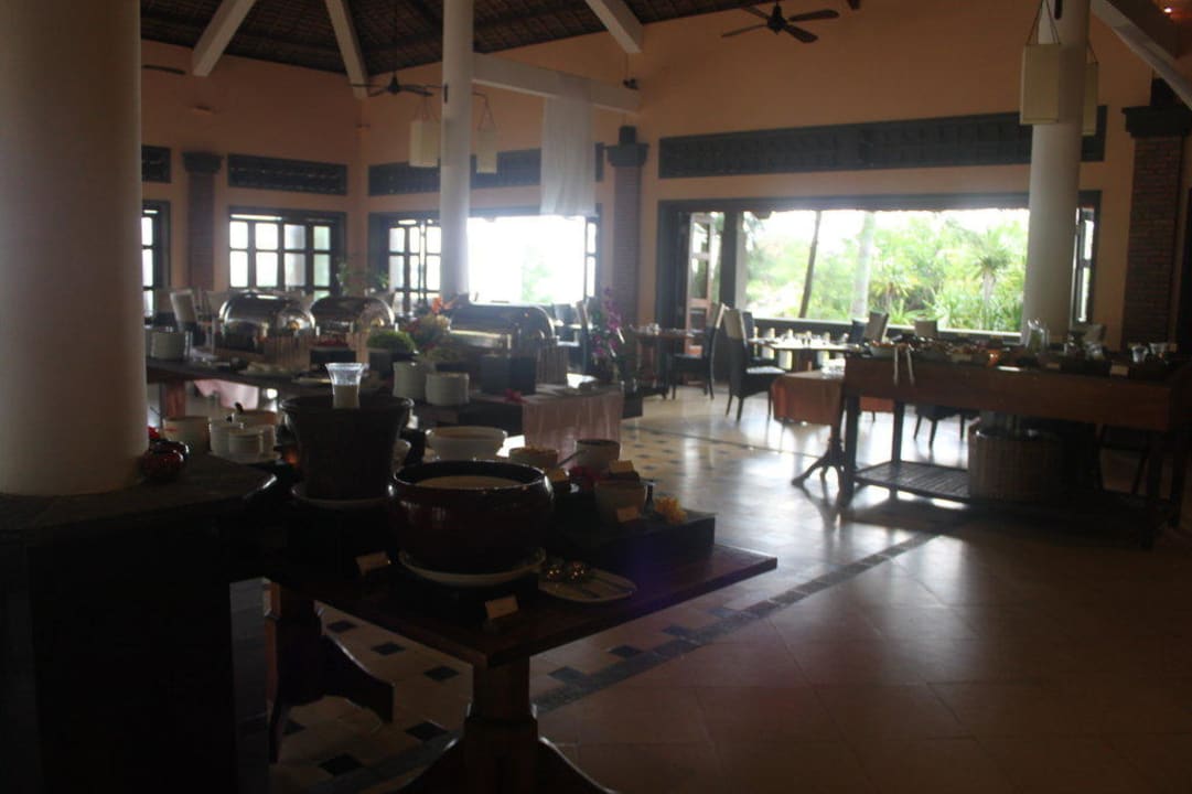 Früstücksbuffet AVANI Quy Nhon Resort & Spa