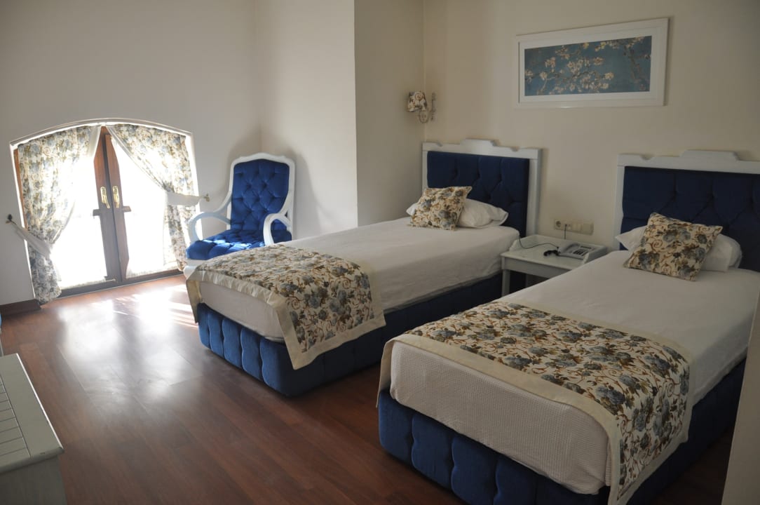 Zimmer Adalya Port Hotel