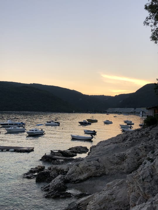 Außenansicht Oliva Camping - Maslinica Resort