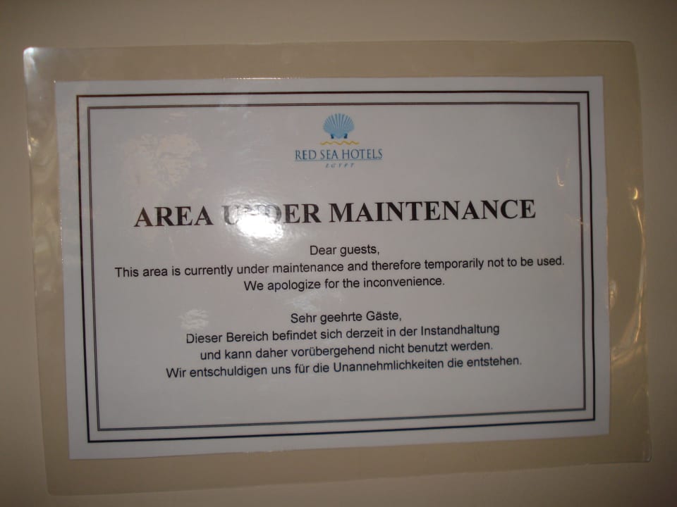 Alles in dem Hotel in "under maintenance" Makadi Spa - Adults only