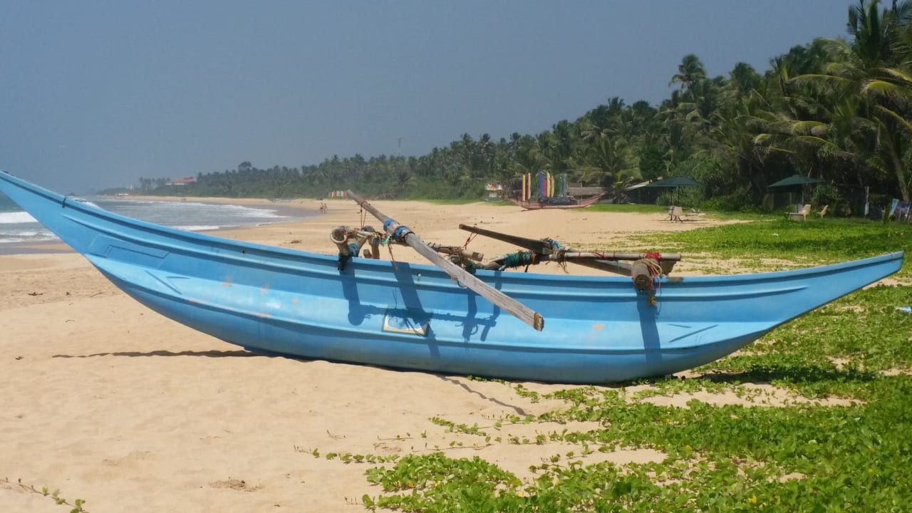  Im Hintergrund Waharena Beach HOTEL Hotel Bentota Village