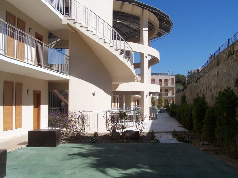 Neubau Innenansicht Golden Age