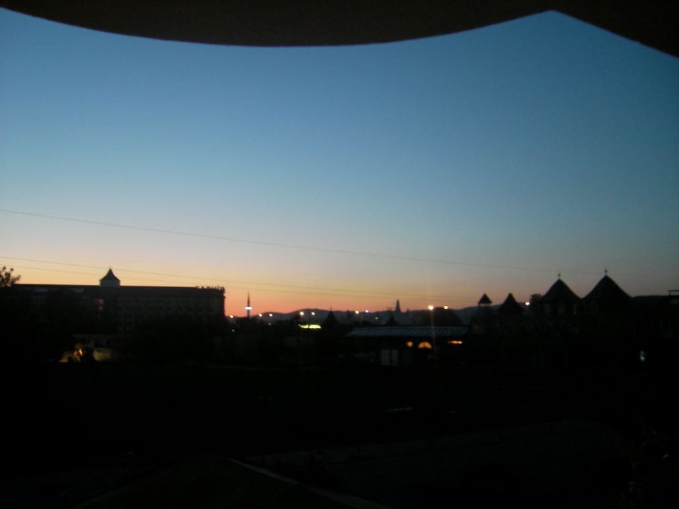 Sonnenuntergang vom Zimmer aus Hotel Royal Garden Beach