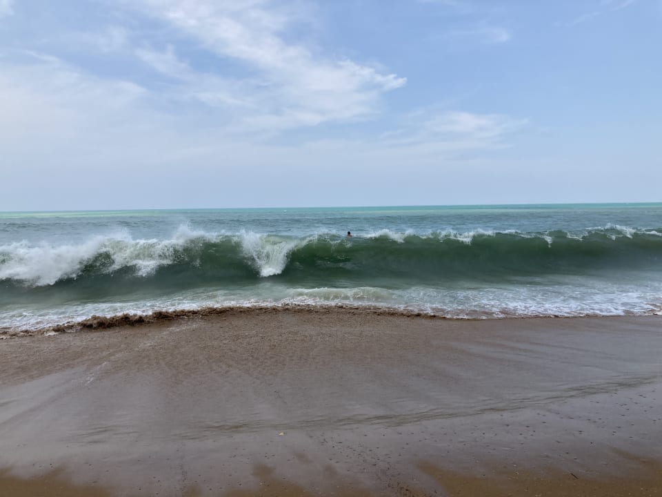 Strand X10 Khaolak Resort