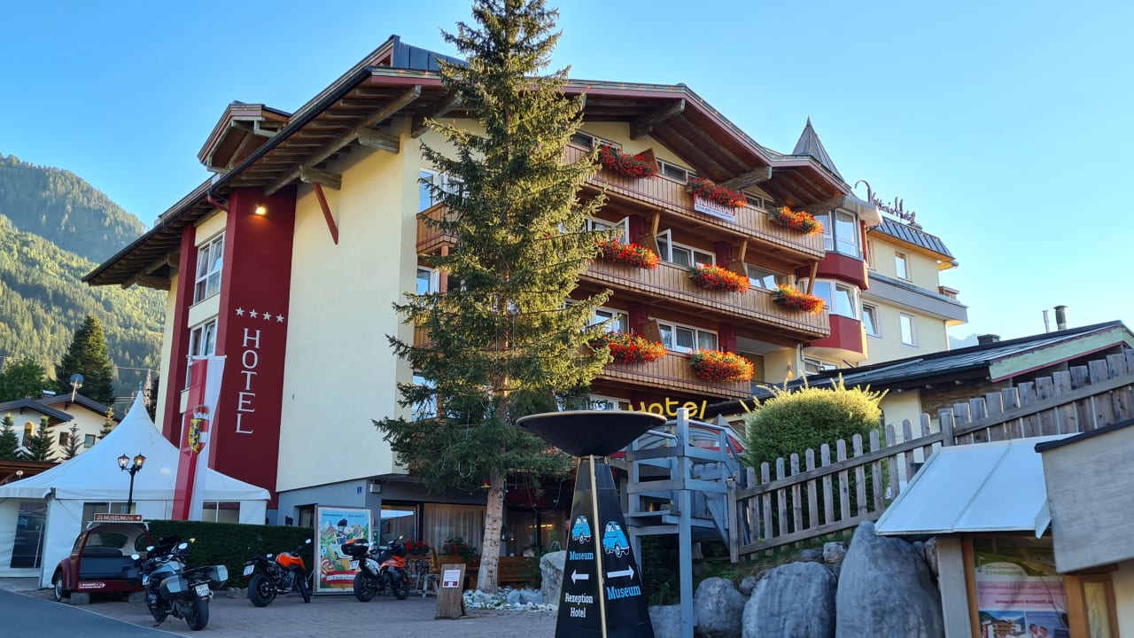 Außenansicht Vötters Verwöhnhotel Kaprun