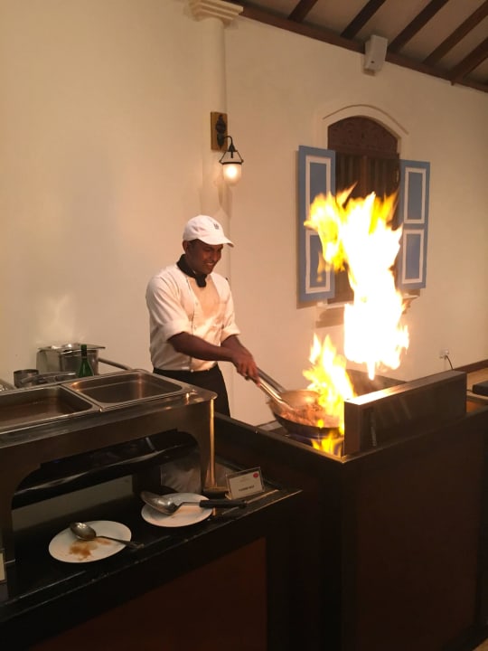 Koch Adaaran Select Meedhupparu Island Resort - Premium All Inclusive