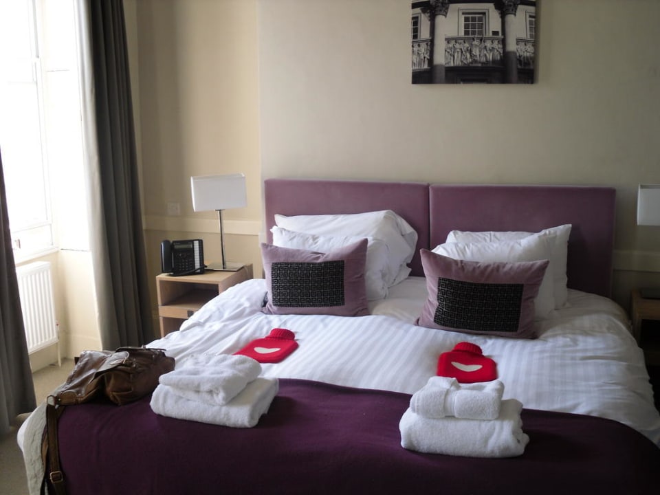 Bett Hotel The Halcyon