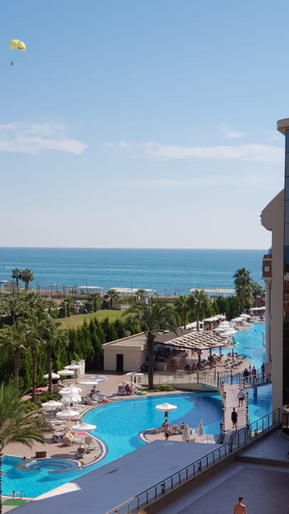 Zimmer Kirman Belazur Resort & Spa