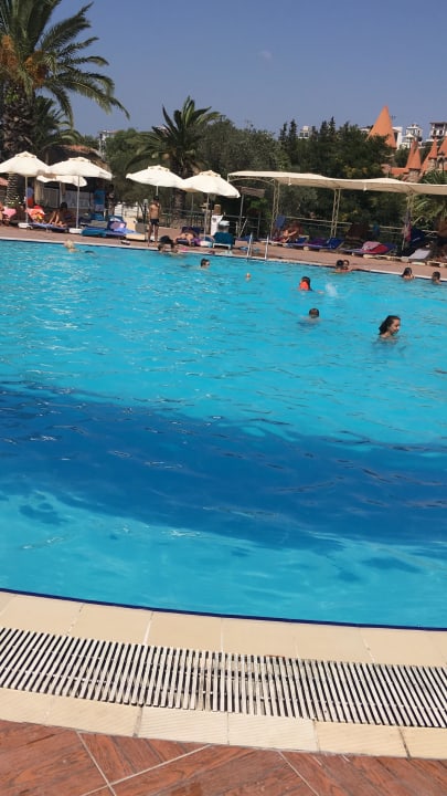 Pool Club Resort Atlantis