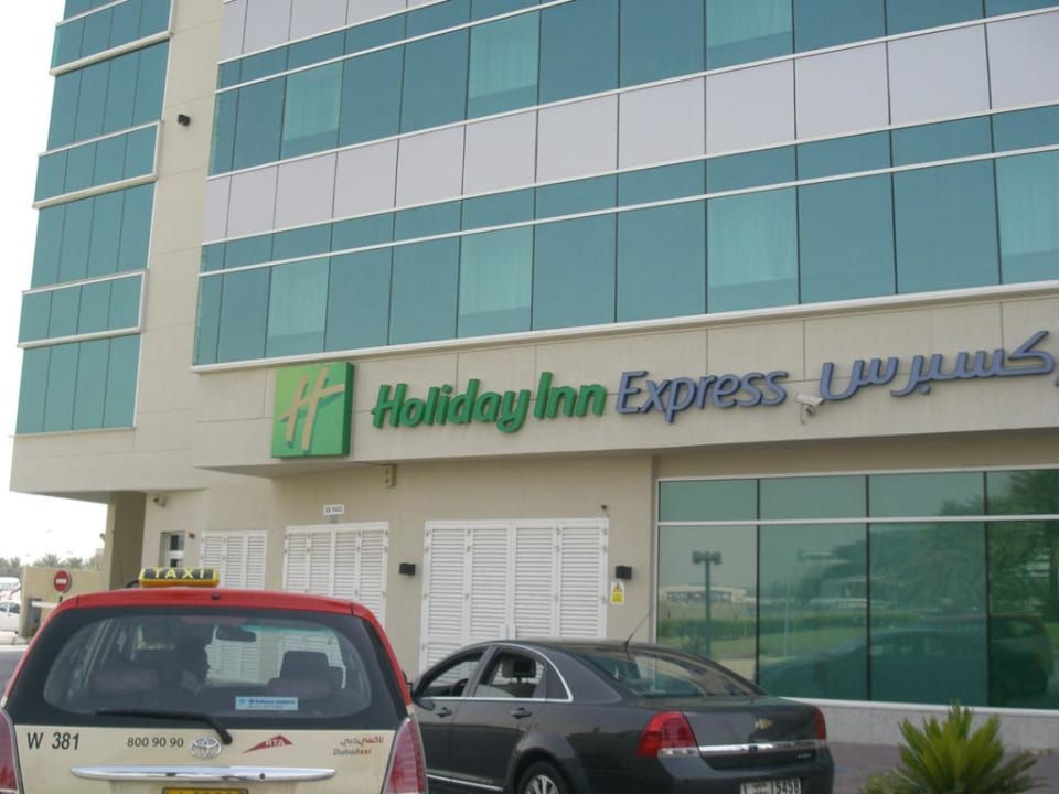 Hotelansicht Holiday Inn Express Dubai Airport