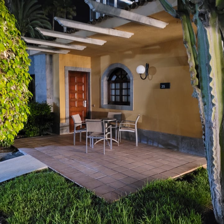 Zimmer Suites & Villas by Dunas