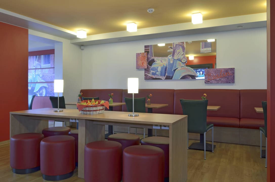 Frühstücksraum B&B Hotel Berlin Genshagen-Süd