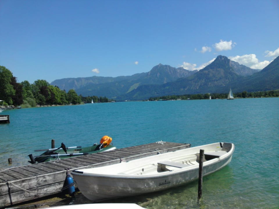 Private Anlegestelle mit Ruderboot Gasthof Falkenstein