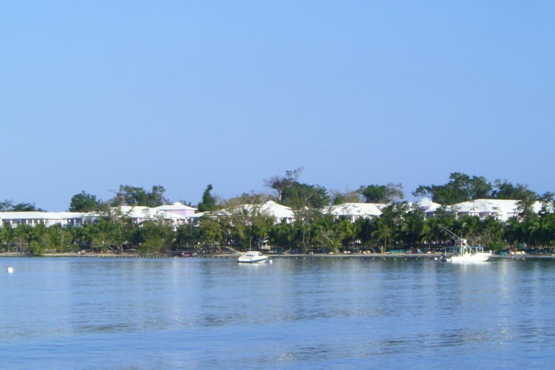 Ansicht vom Meer aus Hotel Riu Negril