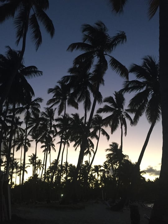 Sonnenuntergang am Strand Wyndham Alltra Samana