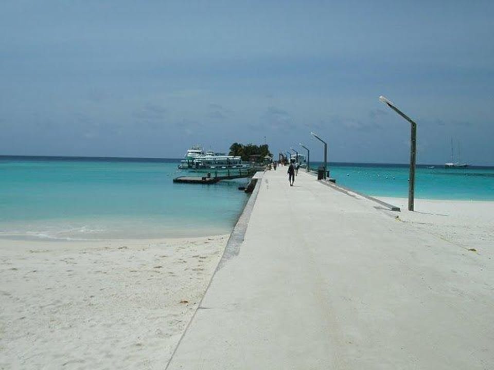 Plaza Kuredu Island Resort & Spa