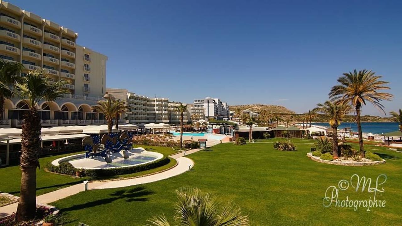 Ausblick vom Balkon Zimmer 6110 Rodos Palladium Leisure & Wellness