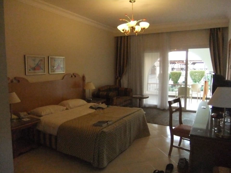 Zimmer war groß!!! Bett war sehr bequem Pickalbatros Dana Beach Resort - Hurghada