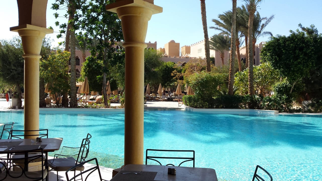 Au Dome Makadi Palace