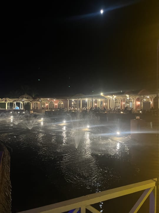 Außenansicht Radisson Blu Resort, El Quseir