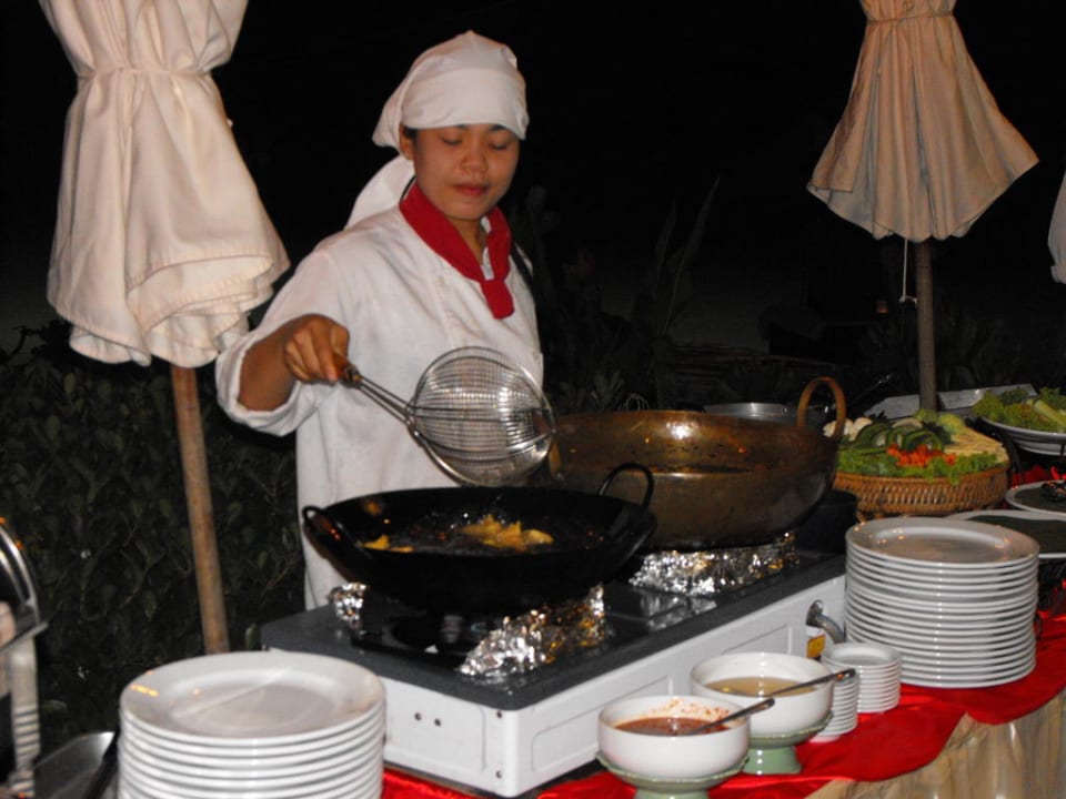 BBQ am Strand Santhiya Tree Koh Chang Resort