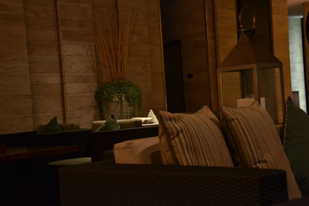 Gemütliche Poolanlage Eastin Grand Hotel Sathorn