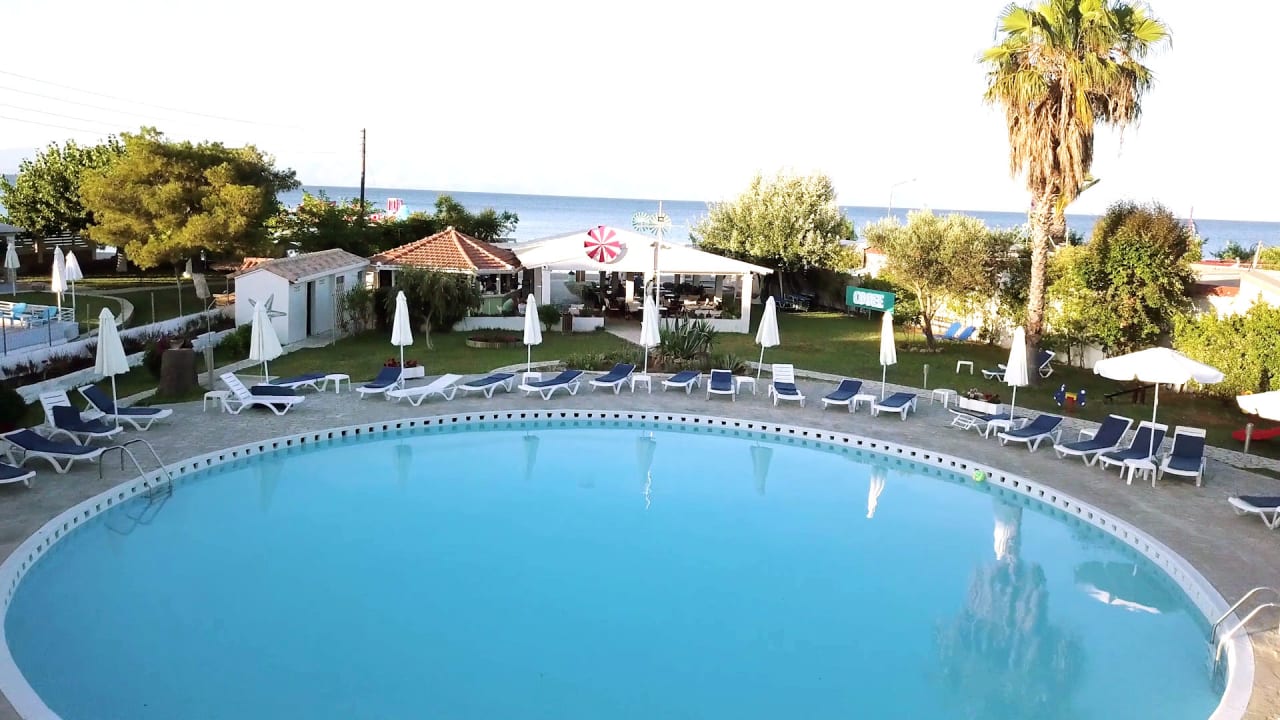 Pool Hotel Albatros