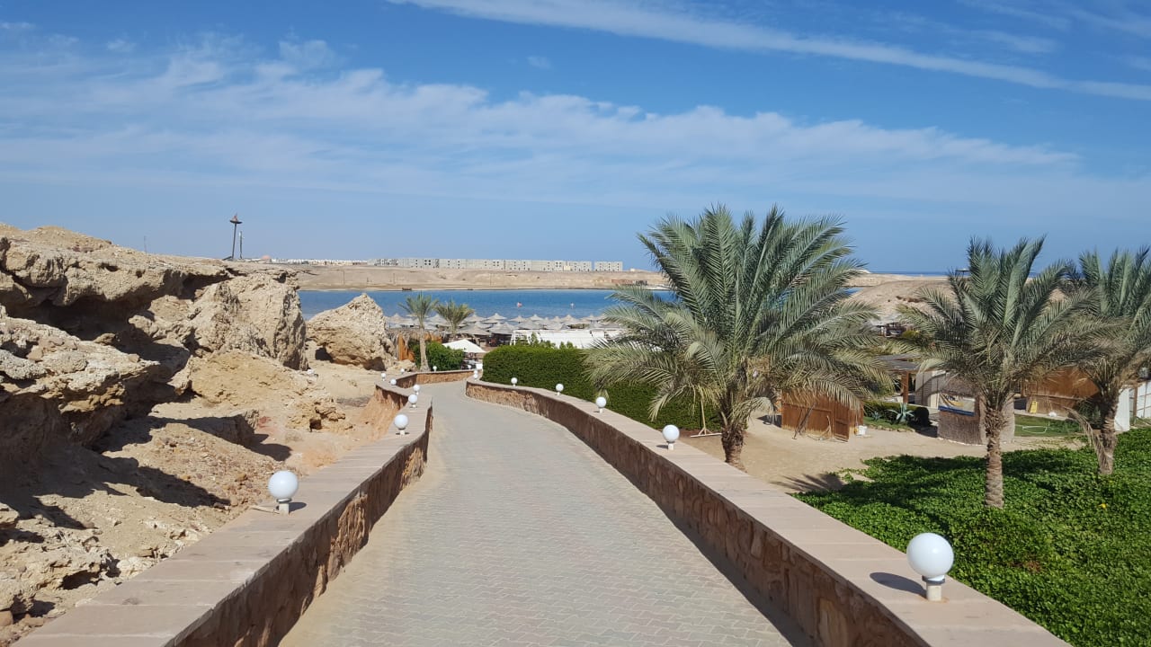 Strand SUNRISE Cardina Resort