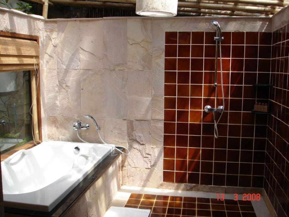 Outdoor Bad / Superior Cottage Panviman Resort Koh Phangan