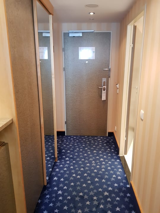 Zimmer NH Danube City