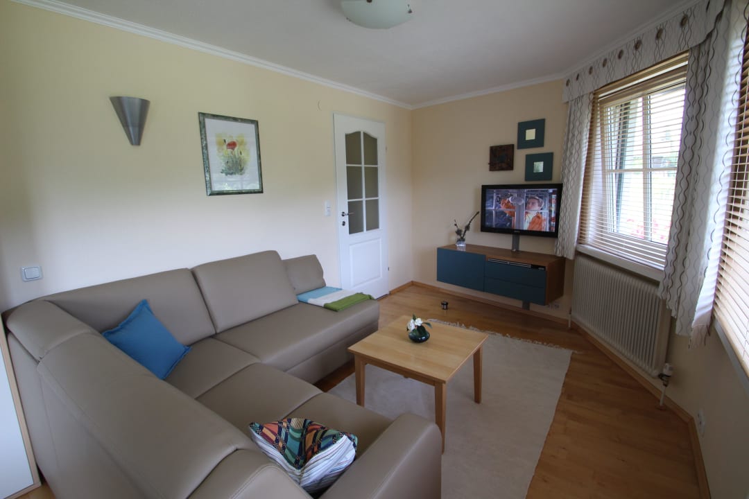 Großzügiger Wohnbereich Ferienwohnung "Erker" Appartement Genigau Wagrain