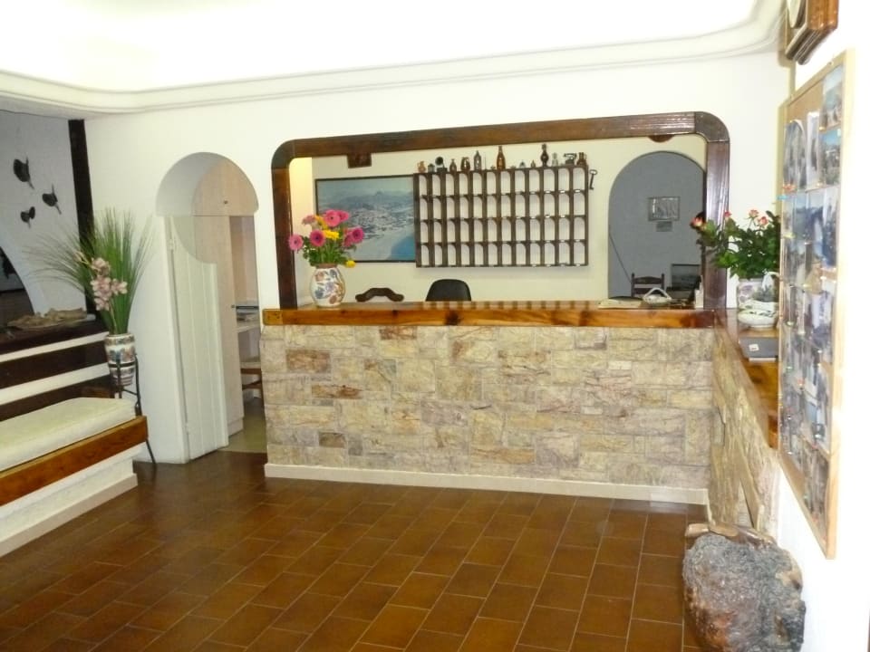 Rezeption Coriva Beach Hotel & Bungalows