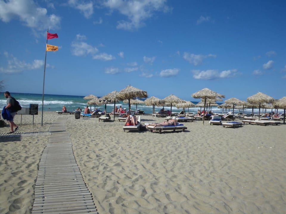 Immer freie Liegen Bella Beach Hotel