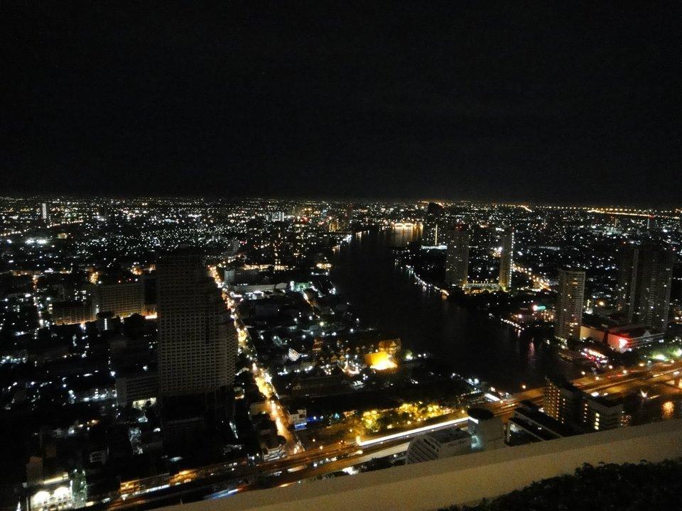 Blick aus der Hangover Suite Tower Club At Lebua