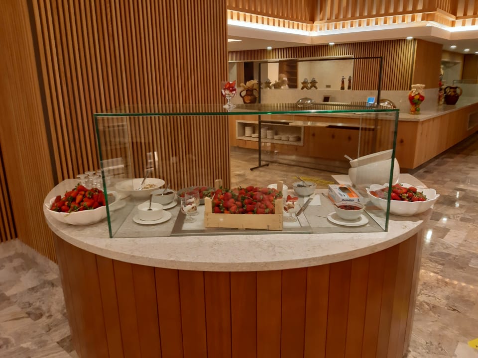 Gastro Hotel Miramare Beach