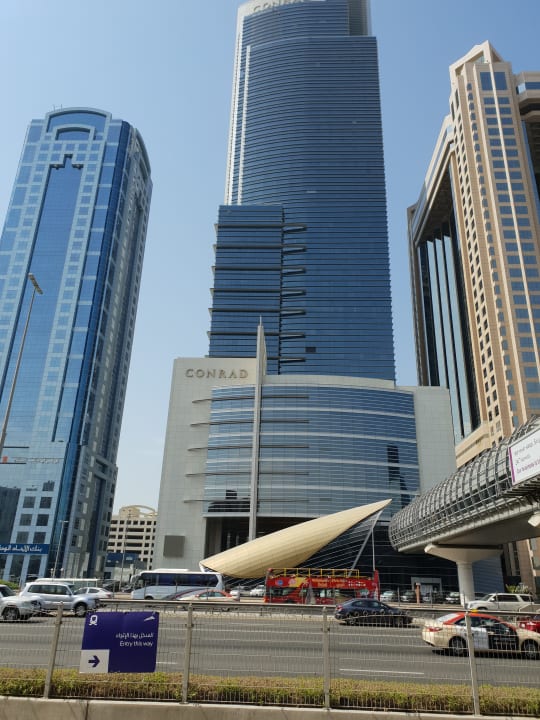 Außenansicht Conrad Dubai