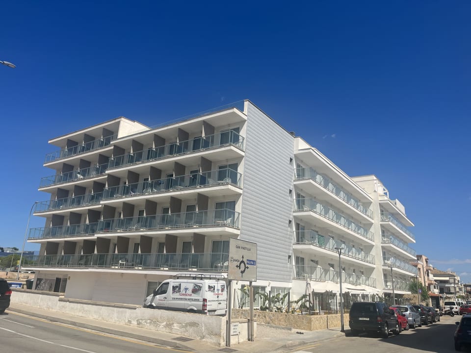 Außenansicht Hotel Sant Jordi