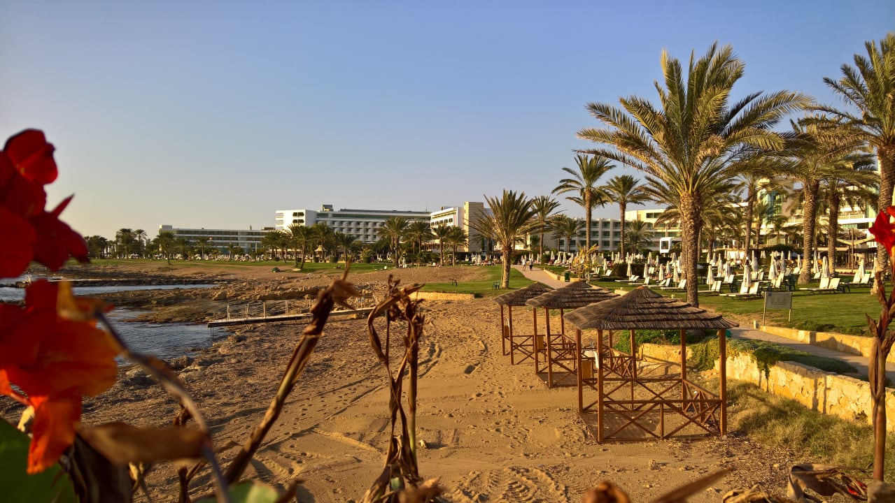 Strand Constantinou Bros Athena Royal Beach Hotel