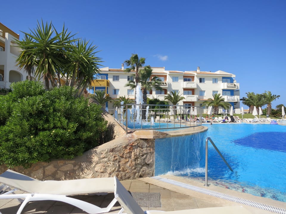 Poolanlage blau punta reina