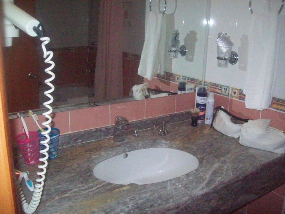 Bad Hotel Grand Side