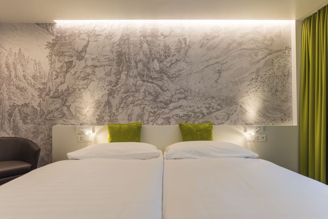 Zimmer Hotel Weiss Kreuz