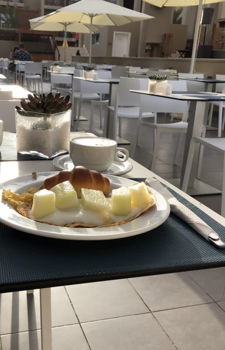 Gastro Oasis Salinas Sea